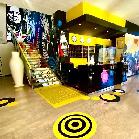 Lh Hotel Arca Street Art Spoleto Esterno foto
