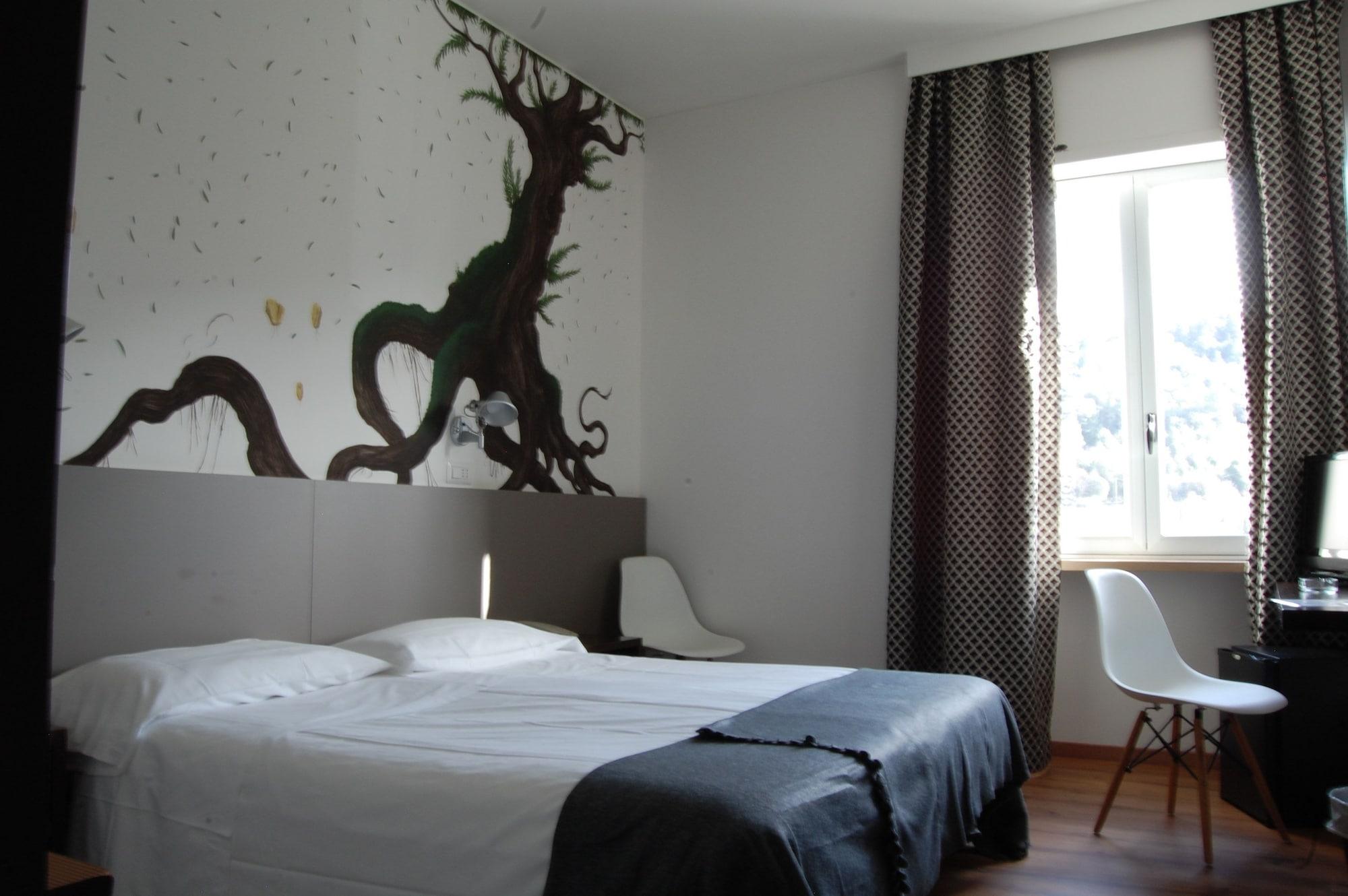 Lh Hotel Arca Street Art Spoleto Esterno foto